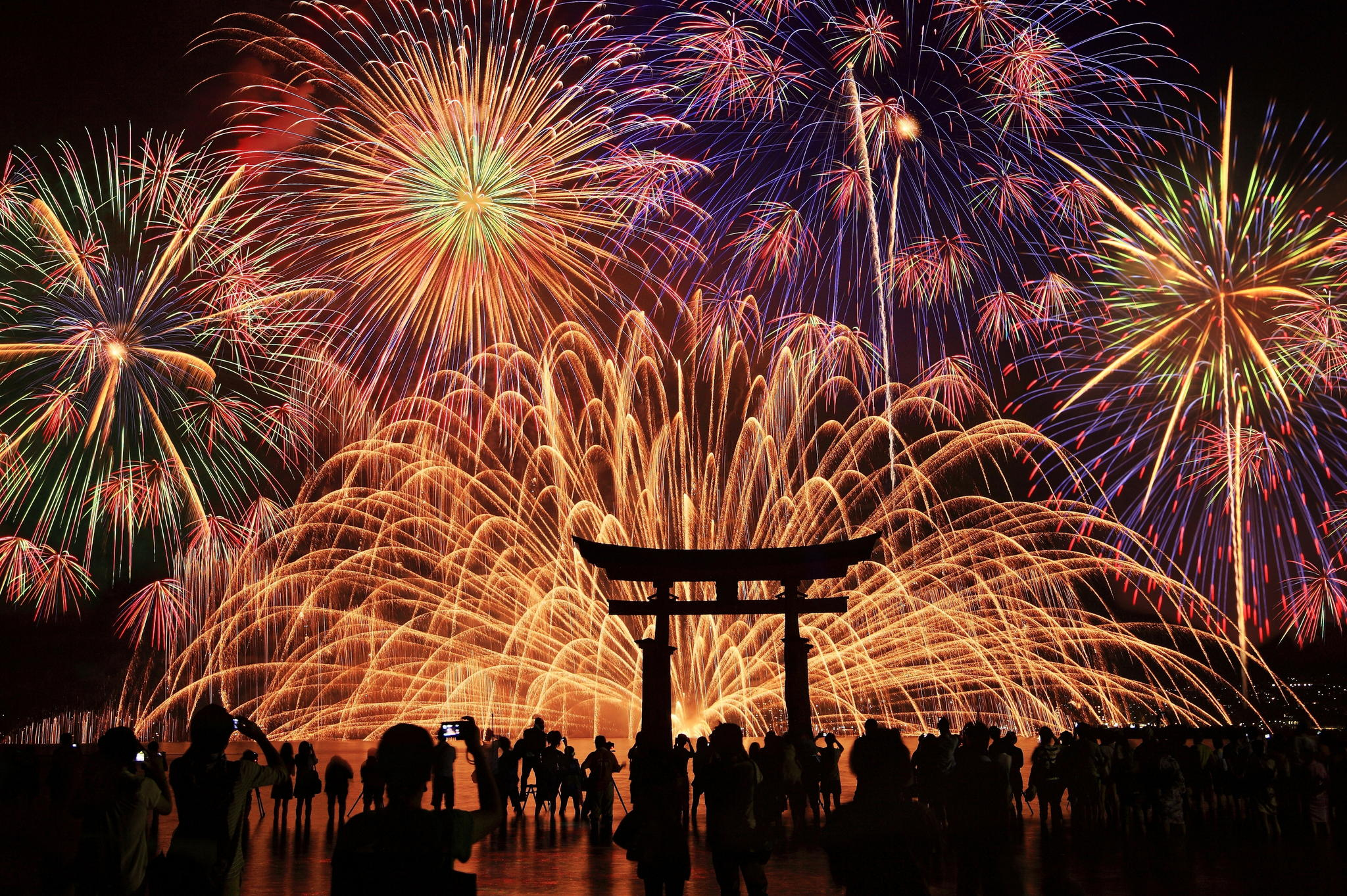 这里一到夏天,最不能错过的就是夏日祭啦.