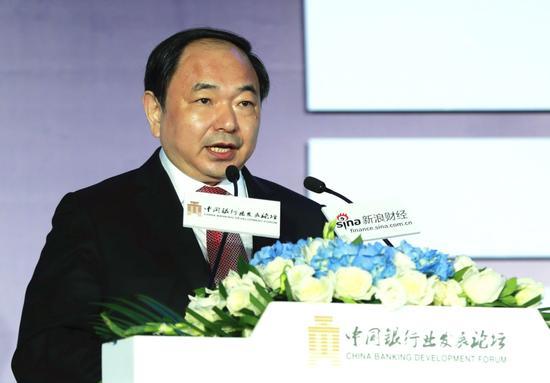 李国华董事长_李国华原型陈星照片(3)