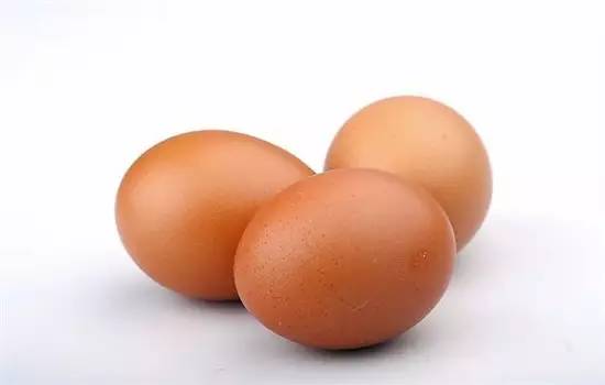 高血脂人能吃鸡蛋吗 高血脂人吃鸡蛋的好处