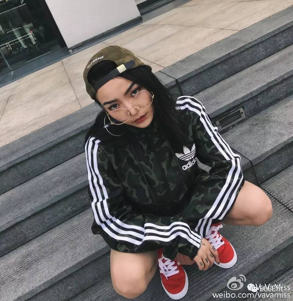 中国第一女rapper身材火辣,却偏偏逃不过这个?