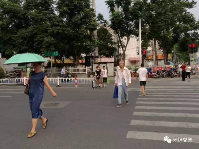 无锡有多少人口_吓人 江苏一学校整个班40名学生都存在这方面的问题 无锡很多(2)