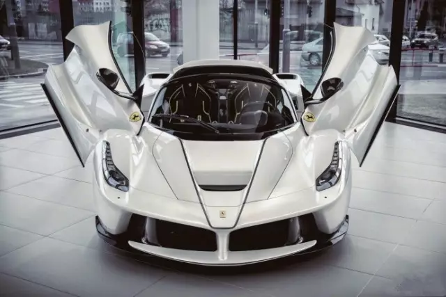 法拉利 laferrari