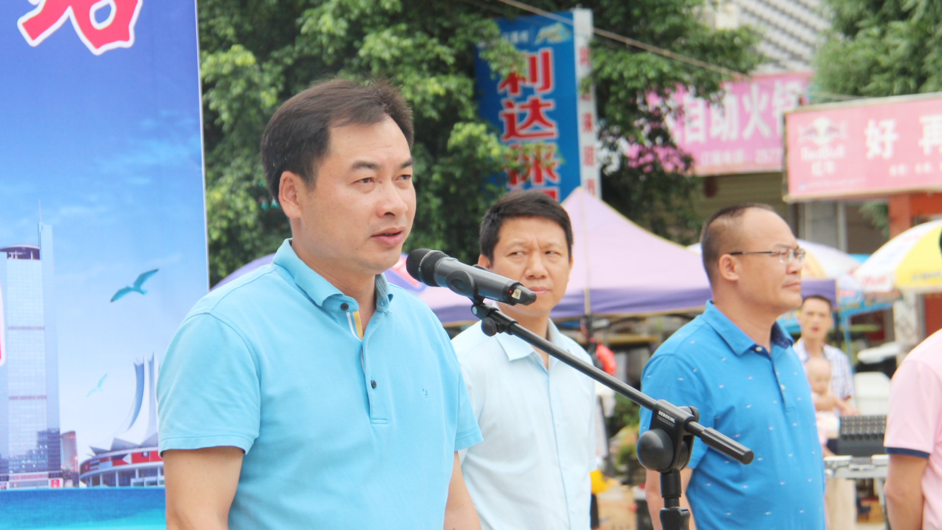 田林县高铁无轨站今日正式实现成网运营