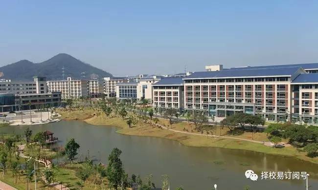 广东医科大学是省属重点建设本科院校,学校拥有两个校区一个是松山湖