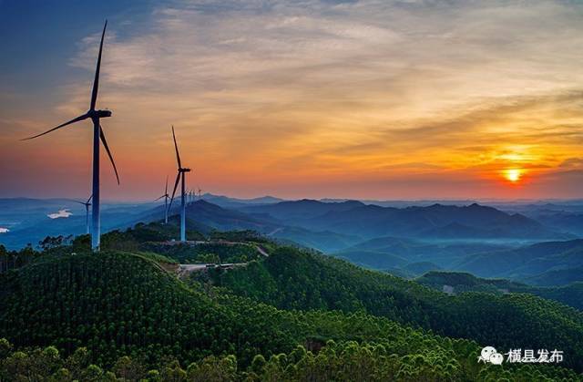 高山子镇人口_高山流水图片(2)