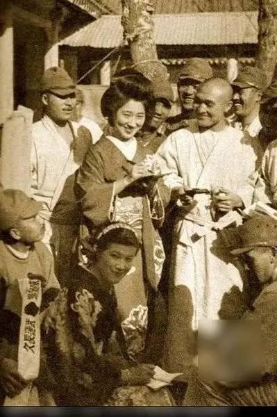 日本兵与慰安妇图片大全 日本兵与慰安妇图片在线观看 梨子网