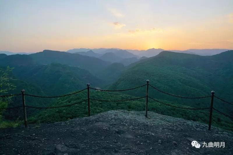 奉化西岭山夕阳山外山