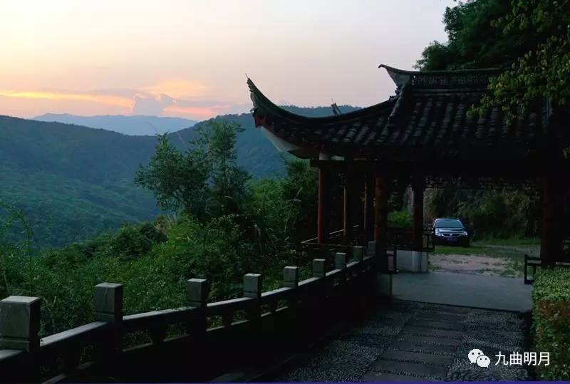 奉化西岭山夕阳山外山