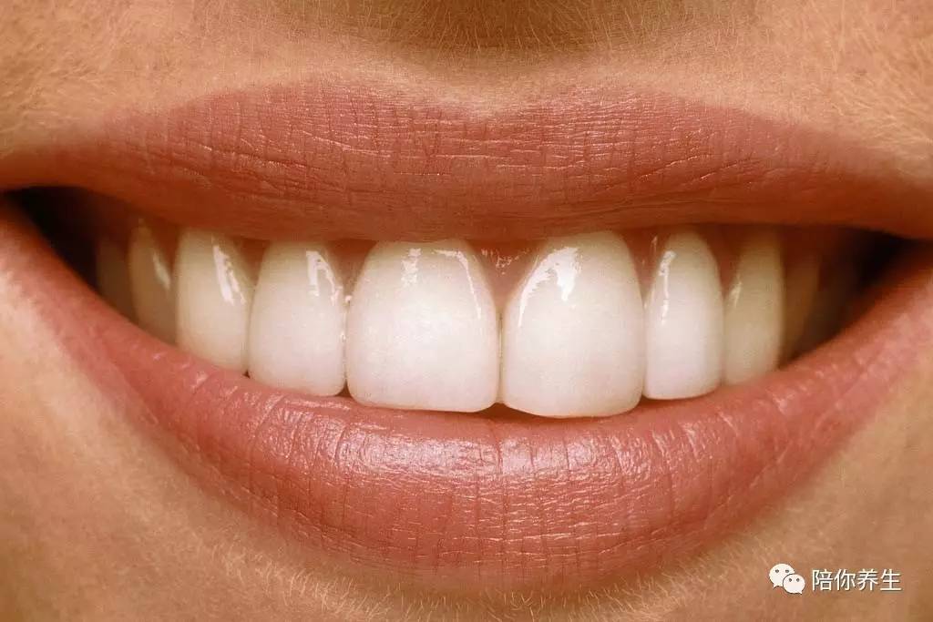 牙齿稀疏牙缝大怎么办牙齿出现稀疏都是因为它