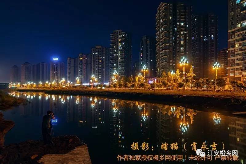 震撼江安夜景美到窒息美轮美奂堪比大都市