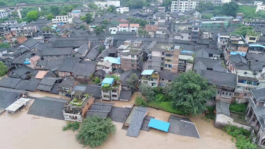 现场视频宜宾昨晚大暴雨横江古镇遭水灾紧急转移群众最新情况是这样