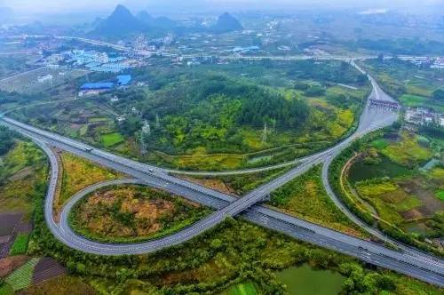 桂兴高速桂梧高速灵川县大圩段贯通灵川的交通项目还有桂兴高速,桂海