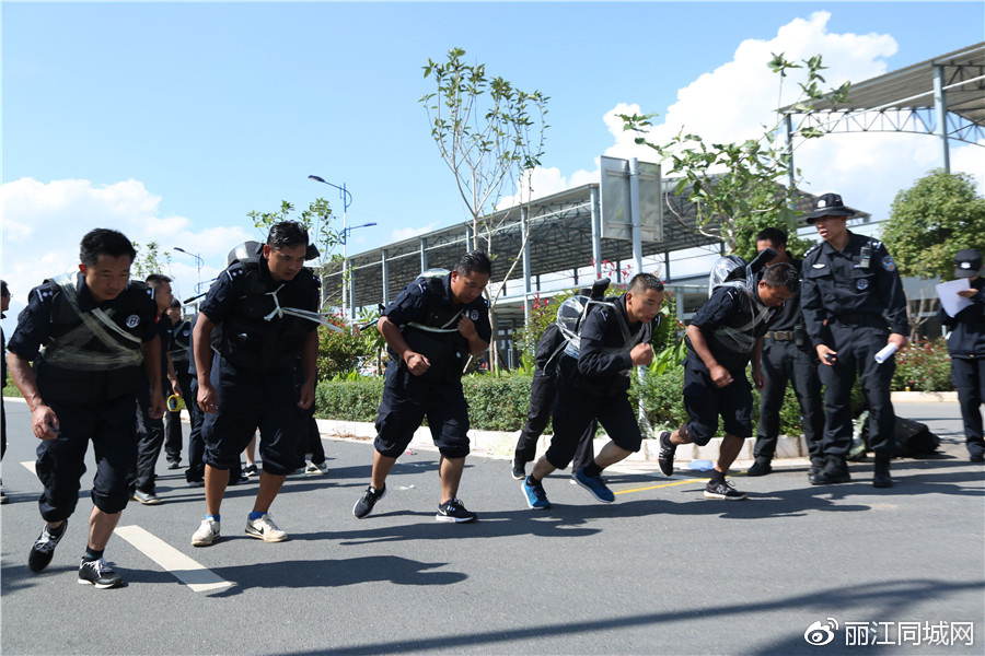 丽江特警大比武 宁蒗啥都是第一