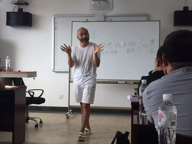 万龙成功的秘密丨刘楠归来