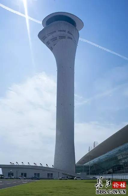 先睹为快丨超大气长江网网友拍摄武汉天河机场t3航站楼