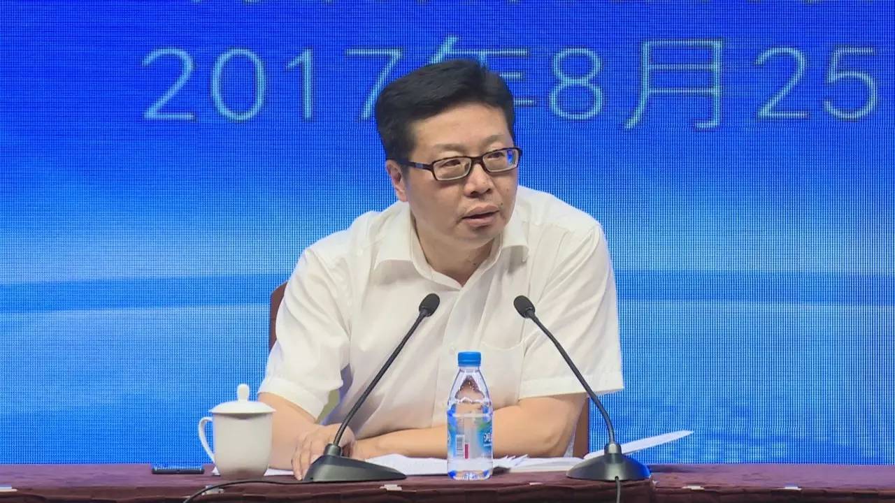 苏州市人民教育督导室副主任顾乃肖就督导工作进行了部署,并对监测