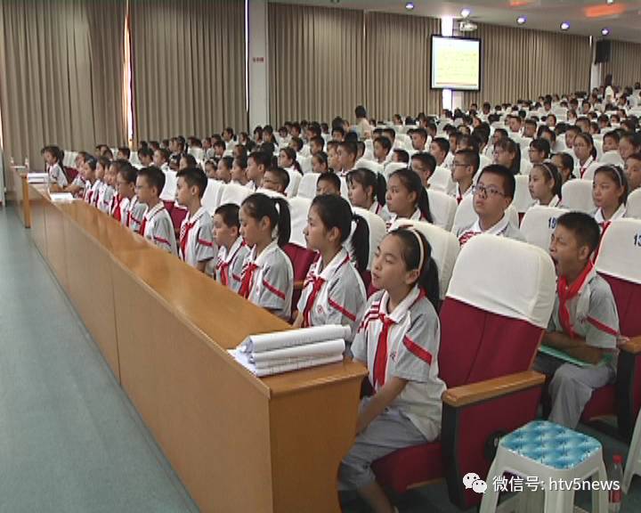 记者采访到了杭州采荷中学教育集团的老师,听听他们有什么建议.