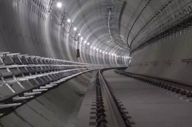 如果地铁隧道是一条龙 盾构管片就是"龙骨"