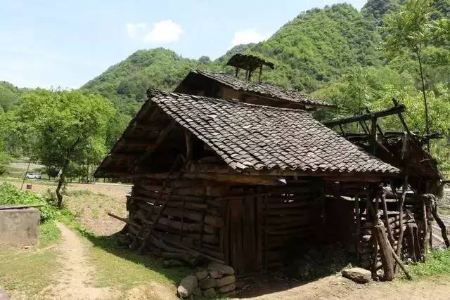 宁静美丽的陕南特色小山村南郑庙坝村