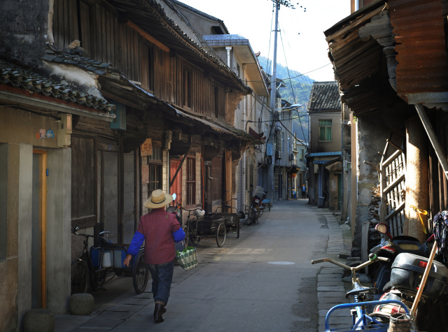 天童老街 因此居住在东吴,不仅能感受到时光的印记,同时也能享受