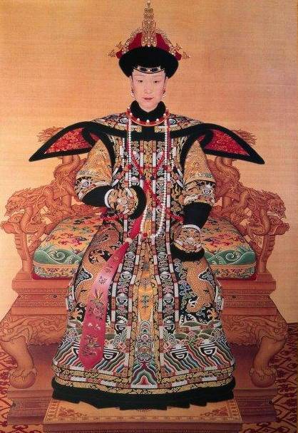 【老照片】宋元清多位皇后画像,最后一位的尊称让人汗颜