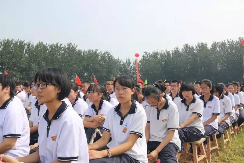 广饶一中举行新生军训总结,开学典礼暨教师节庆祝大会