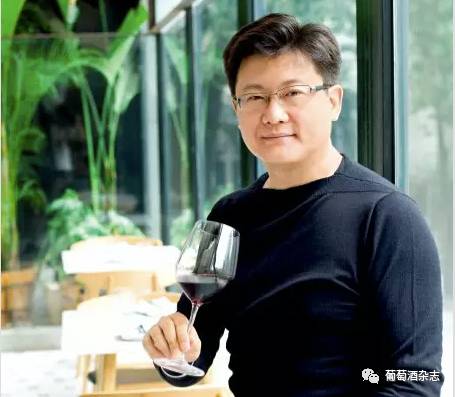 意大利葡萄酒资深专家 赵凡 frankie 赵凡先生是最早一批的葡萄酒媒体