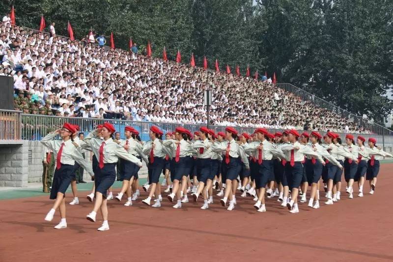 广饶一中举行新生军训总结,开学典礼暨教师节庆祝大会