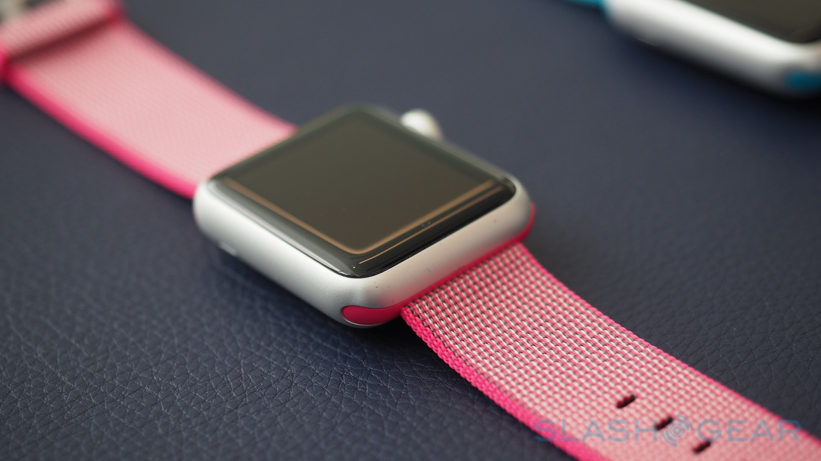 Apple Watch 3 的表带可能有按键 传感器,甚至是触控压感等功能 