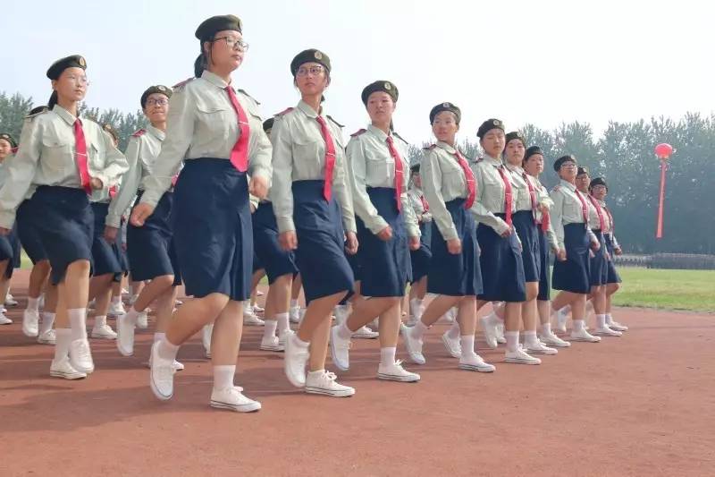 广饶一中举行新生军训总结,开学典礼暨教师节庆祝大会