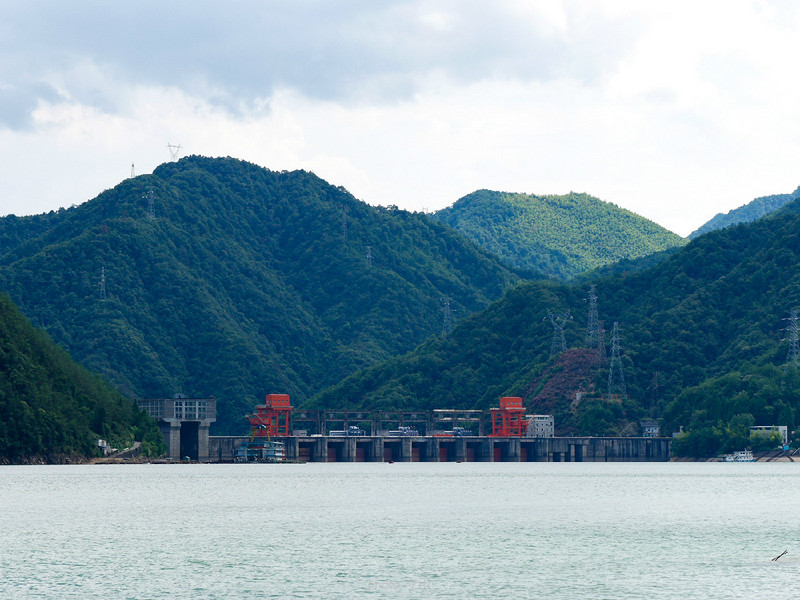 新安江水库大坝,这是千岛湖的真正起点,美丽的诞生地 千岛湖门户