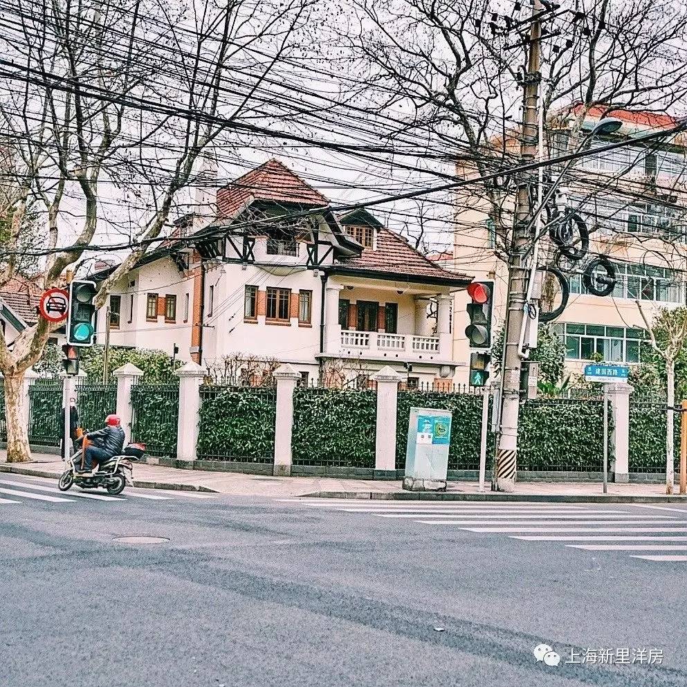 高安路60号 首长公寓延庆130号 肺科医院《上海名楼名宅》上说这是锦