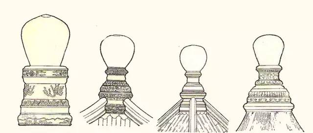 屋顶的顶尖处,往往立有一个圆形或近似圆形之类的装饰,它被称为"宝顶"