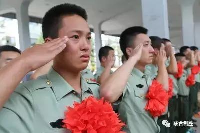 (徐泽安供图) 陕西武警战士退伍 最后一首摘自老兵徐泽安朋友圈的无名