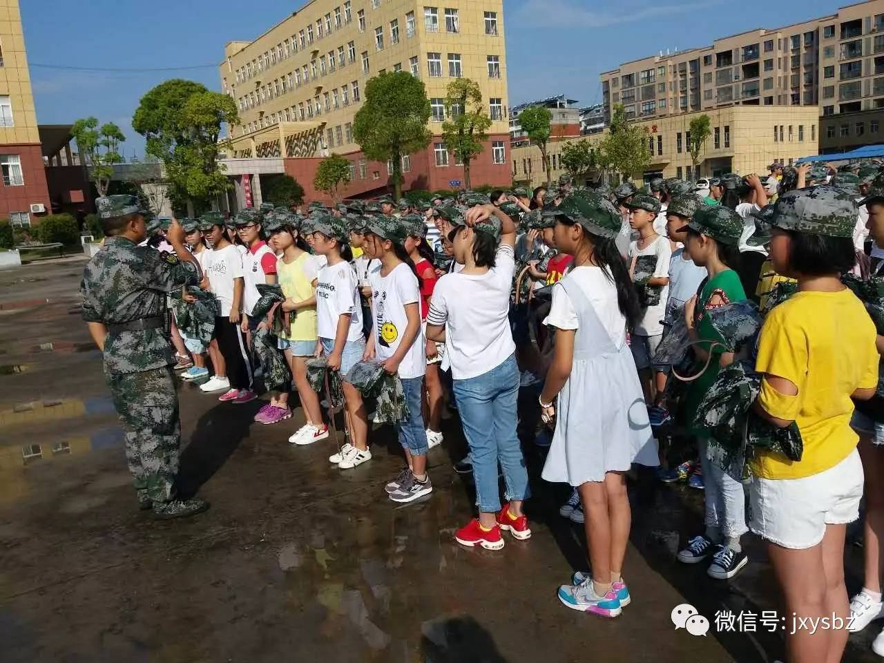 冰溪中学初一新生军训day2各班剪影