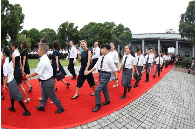 成都孔裔公学:这所盛产"全能学霸"的西南最牛国际学校