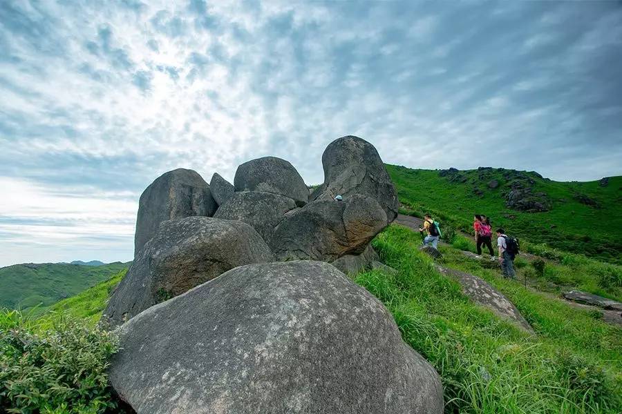 礼待恩师教师节当日教师免费玩景区柘荣九龙井游神来奇峡龙潭飞瀑福建