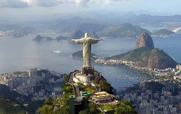 巴西的首都不是里约热内卢是 巴西利亚