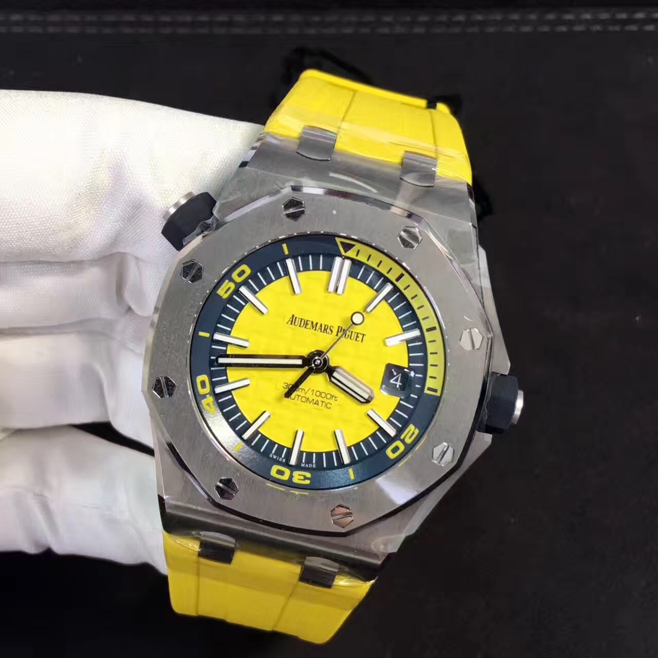 爱彼皇家橡树离岸型系列DIVER潜水腕表评测 常州哪里高价回收爱彼手表