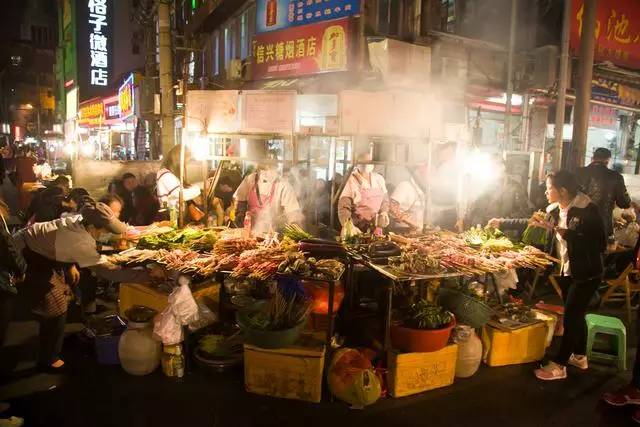 重庆区县美食街pk大赛,来为你的家乡投一票!