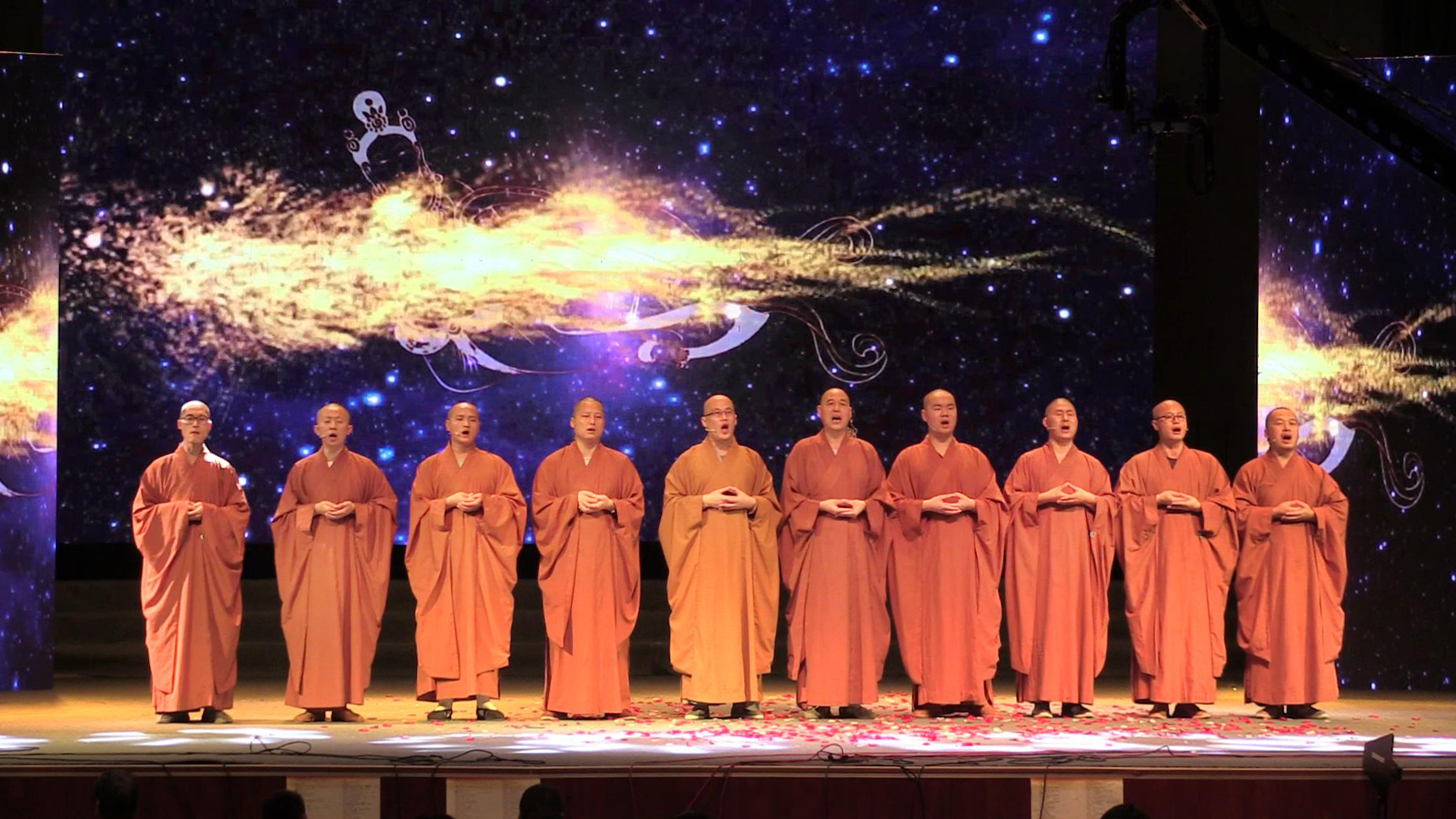 安徽佛教梵呗艺术团文艺演出节目:佛乐合唱《虔诚供献