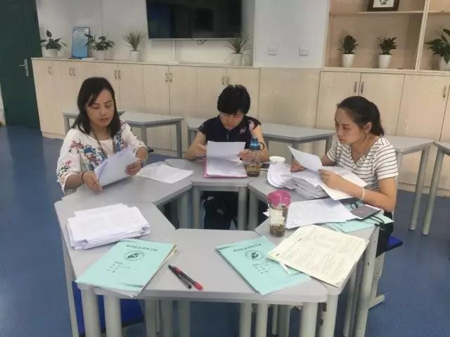 倾听引领明确航向记翠苑中学翠苑校区统编教材观摩学习活动