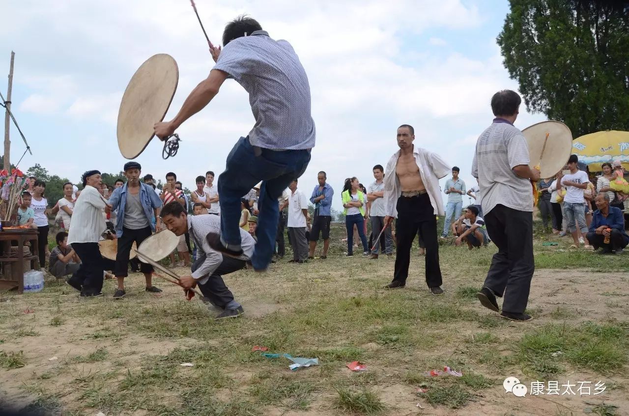 康县太石乡民俗文化—神秘羊皮扇鼓舞!