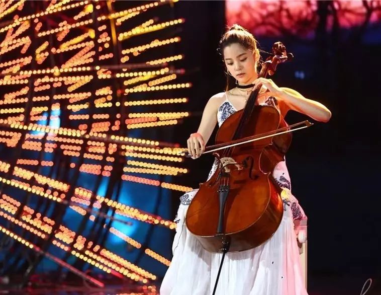 8 young cellist to play disney tunes 欧阳娜娜深圳大提琴音乐会