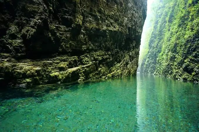 湖北恩施鹤峰屏山峡谷,竟然藏着一个仙境!