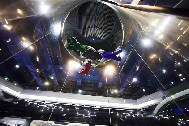 风靡全球的风洞飞行来杭了~高达18m的风洞体验馆分分钟让你high上天!