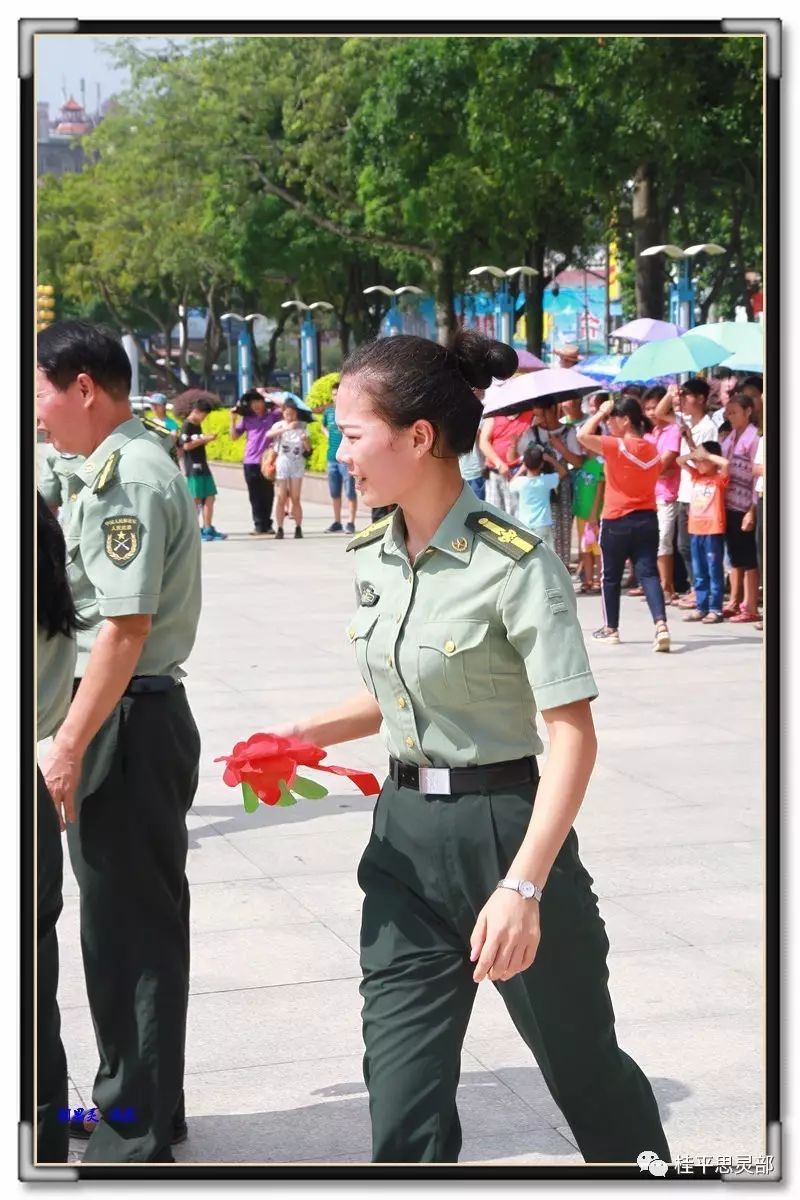 女兵成亮点!桂平市 2017年新兵入伍欢送会,武警兵居多