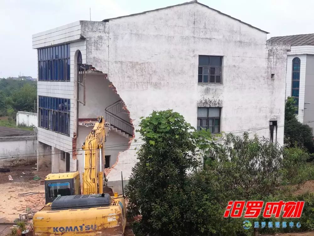 归义镇征拆38栋房屋,为汨罗市文体中心项目建设腾地