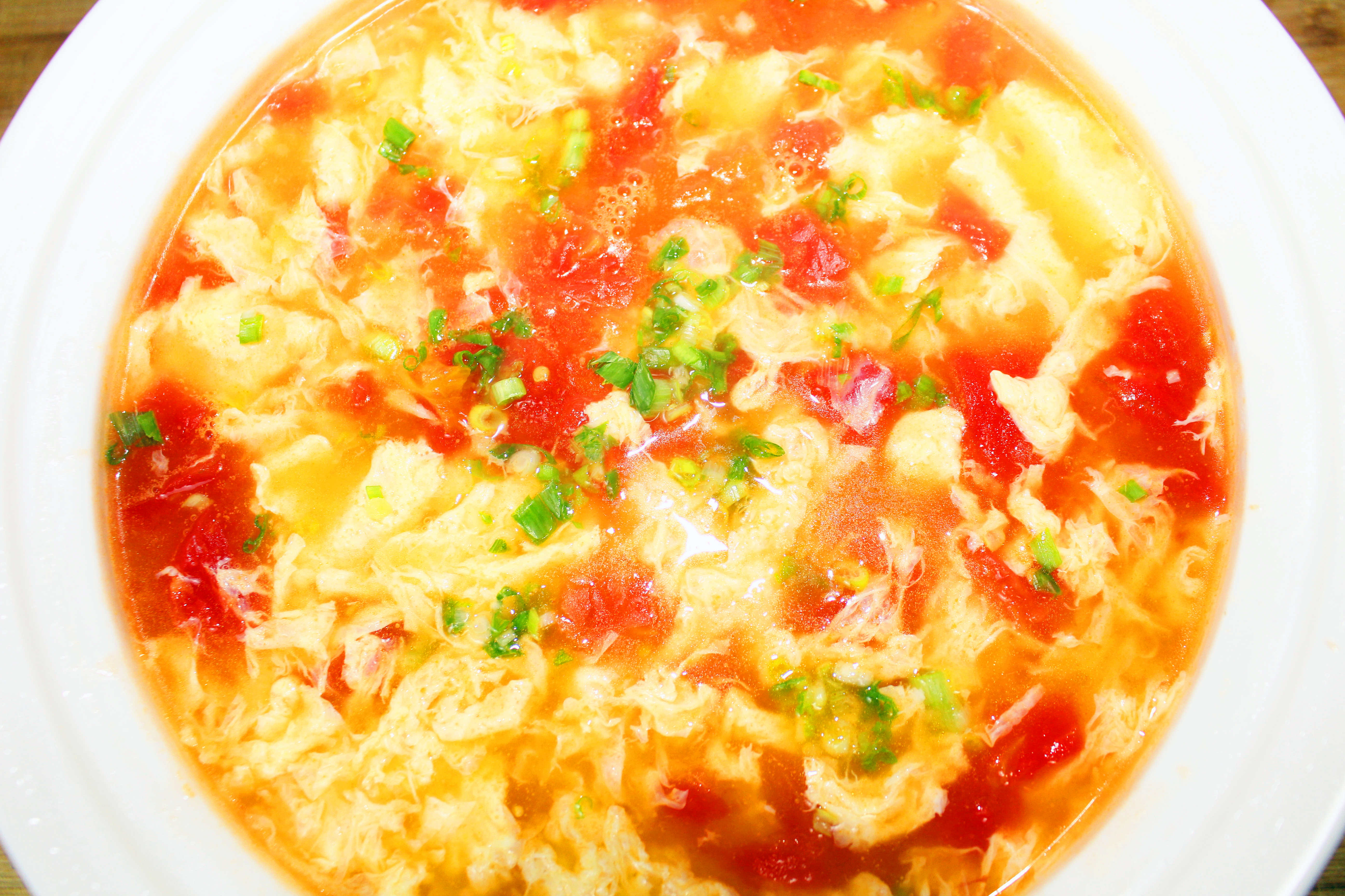 美容养颜佳品西红柿鸡蛋汤最正宗的做法，你以前吃的可能是假的哦_搜狐美食_搜狐网