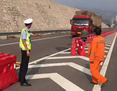 s40灵河高速宁武至神池段隐患仍未排除道路延长管制至9月下旬